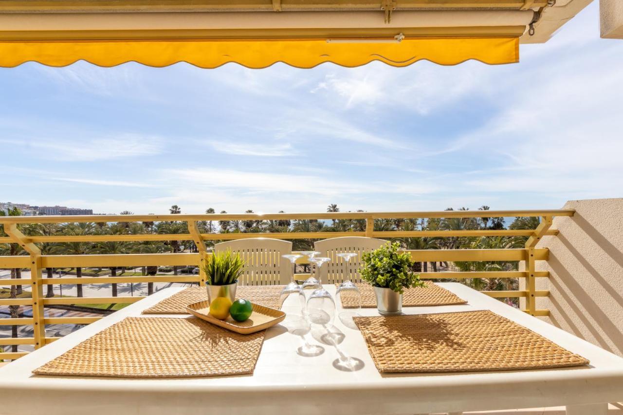 Novelty 2 Habitaciones Vista Al Mar 萨洛 外观 照片