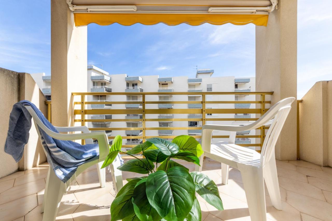 Novelty 2 Habitaciones Vista Al Mar 萨洛 外观 照片