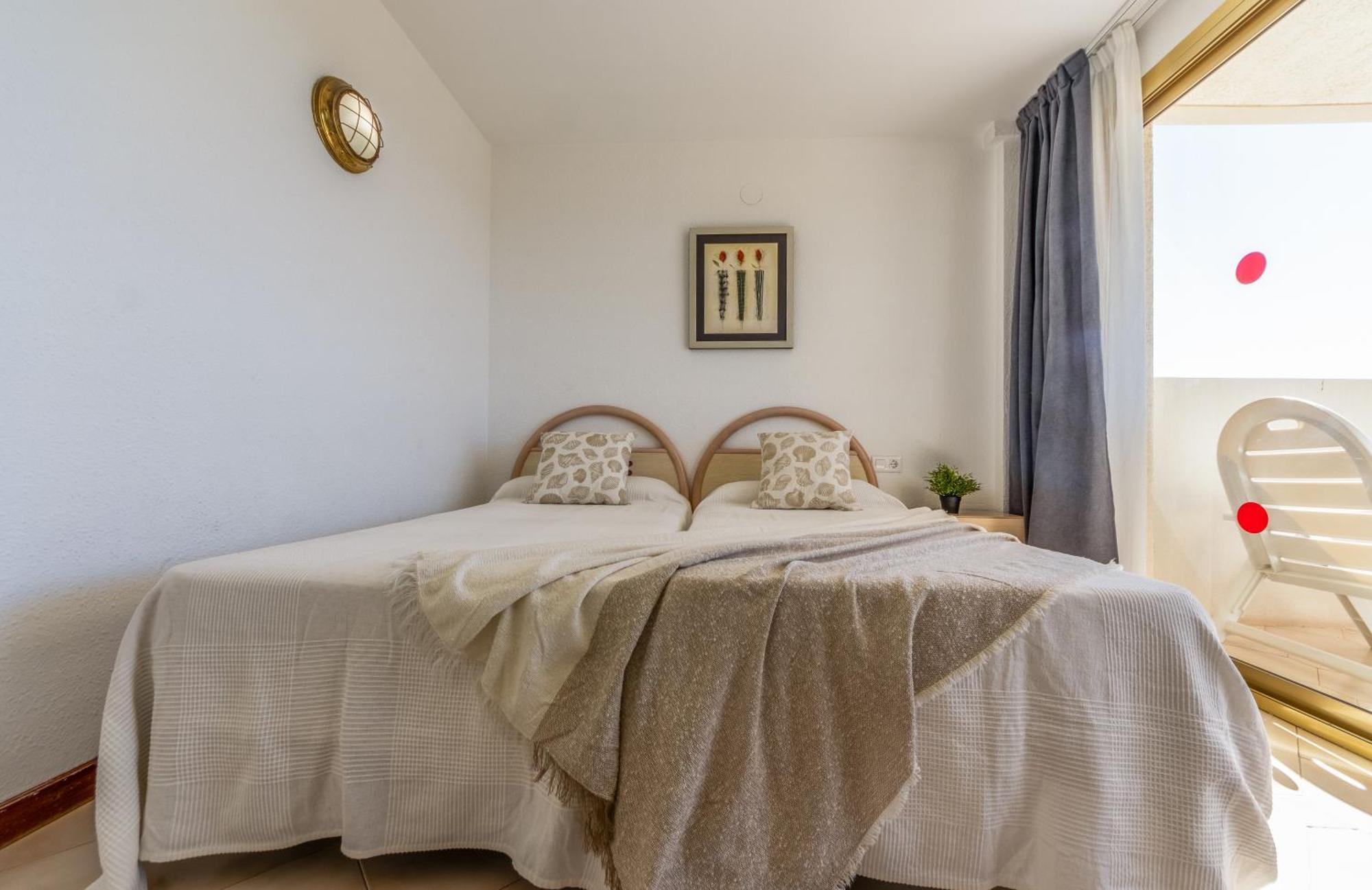 Novelty 2 Habitaciones Vista Al Mar 萨洛 外观 照片