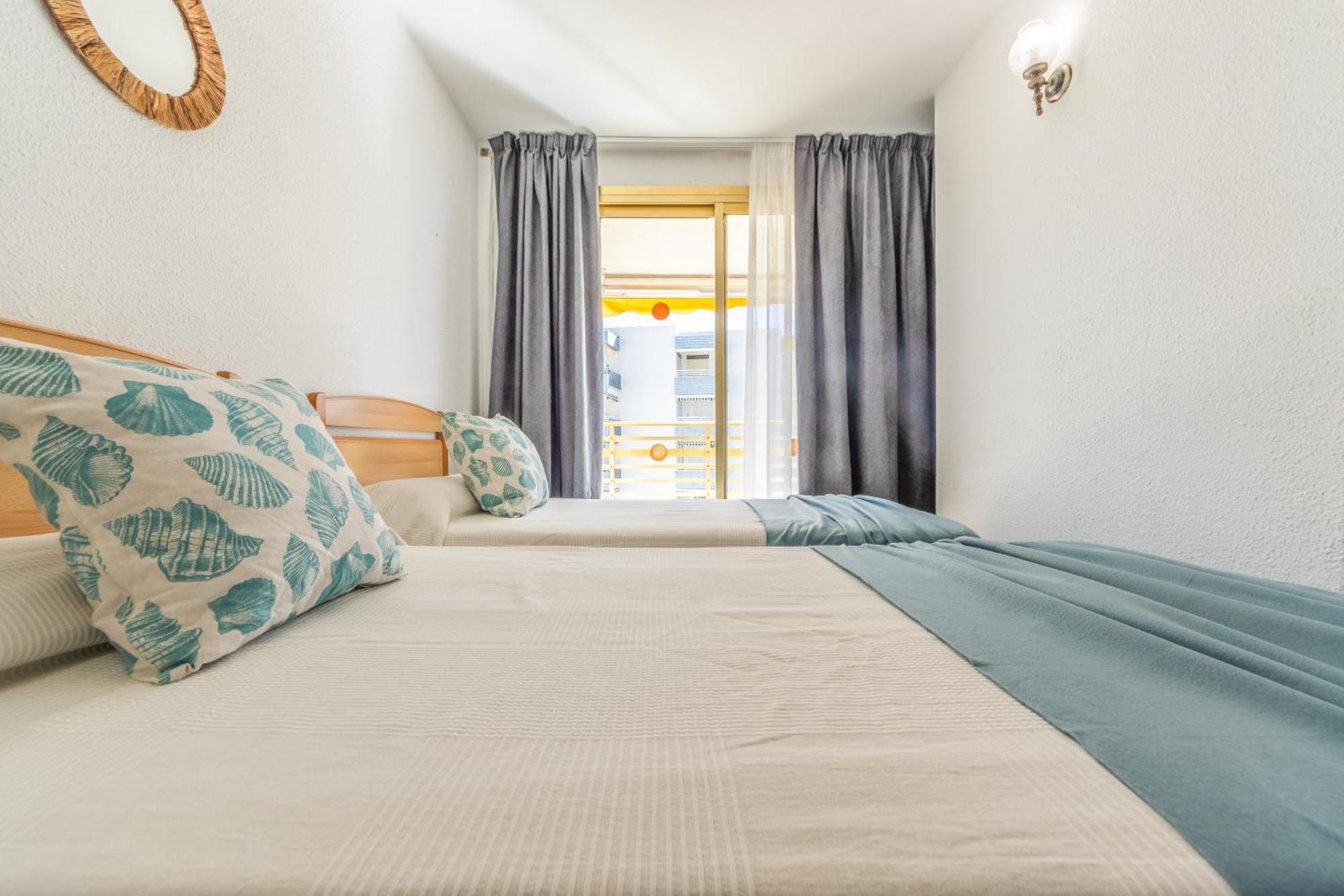 Novelty 2 Habitaciones Vista Al Mar 萨洛 外观 照片